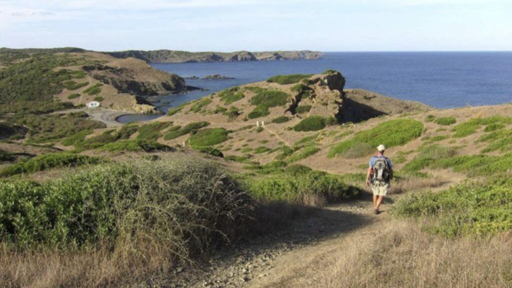 fotografia del la ruta de cami de cavalls en Menorca